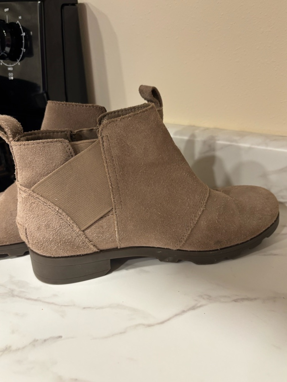 Sorel Emilie Chelsea Women's Suede Cattail Tan Ankle Boots I Size 4 - Picture 4 of 8